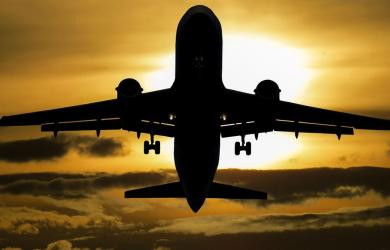 Fire erupts on cargo plane's engine in Chennai