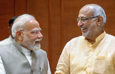 Welcome Maha guv's bid for VP polls with open mind but...: Raut