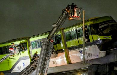 Mumbai's Monorail Rescue: 'Crowd Panicked'
