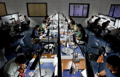Trump's Tariffs Bites Surat's Diamond Industry