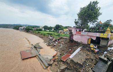 Record rains wreak havoc in Jammu, 36 dead
