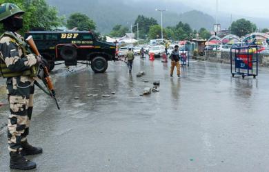Amarnath Yatra suspended amid heavy rains