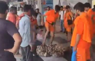 Kanwariyas punch, kick CRPF jawan at UP station after spat