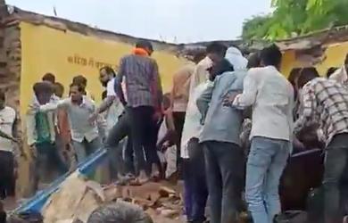 4 children dead, 17 injured as govt school building collapses in Rajasthan'
