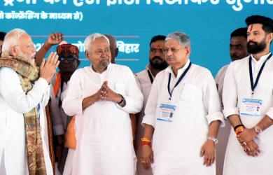 Chirag 'regrets' supporting Nitish govt, JD-U hits back