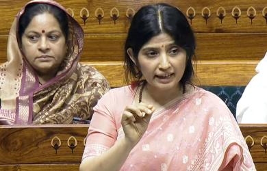 Maulana slapped after TV show for remark on Dimple Yadav
