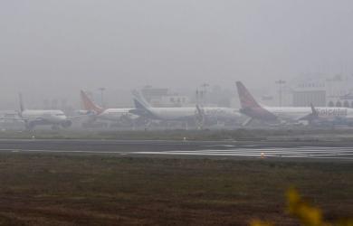 6 aircraft reported engine shutdowns this year: Govt