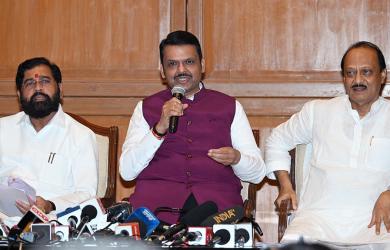 Maha to give corporate makeover to drab govt resolutions