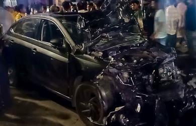 Class 9 student crashes SUV into tree; 1 dead, 3 injured