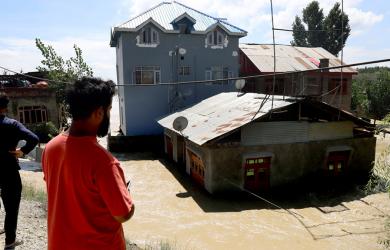 Floods Ravage Srinagar; Kashmir Valley Cut Off