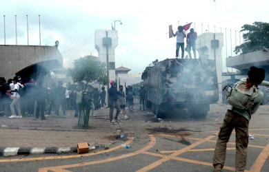 Nepal lifts social media ban after deadly protests kill 19