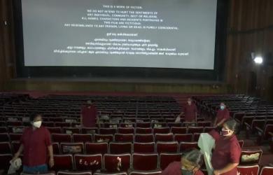 HC stays K'taka rule capping movie ticket prices at Rs 200