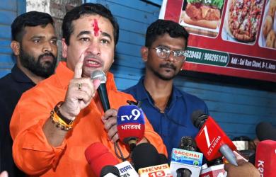 'Gol topis didn't vote for us': Maha minister sparks row