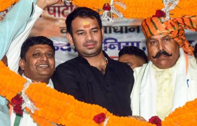 Lalu's son floats new political outfit ahead of Bihar polls