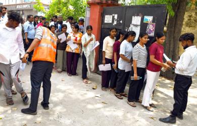 12 am News Flash – May 14, 2026