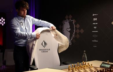 The Carlsen Effect? FIDE Allows Players To Wear Jeans!