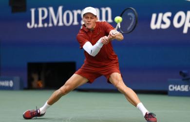 US Open PIX: Sinner, Swiatek through to last 16; Zverev stunned