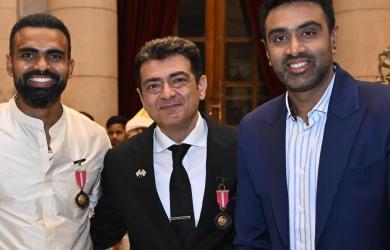 Sreejesh's Fanboy Photo with Ajith and Ashwin Goes Viral