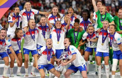 England sink Spain in shootout to win Women's Euro 2025