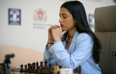 Divya's Bold Move! Challenges Elite In FIDE Grand Swiss
