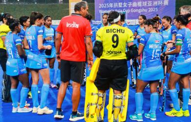 Women's Asia Cup: India held to draw but stay in race for final