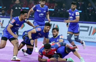 Steelers Shine Bright with Grit in PKL Vizag Leg