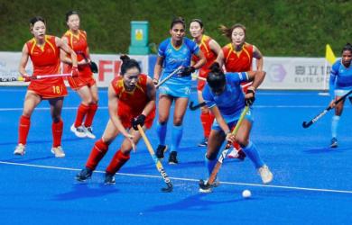 China thrashes India in Women's Asia Cup final
