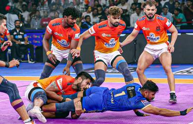 Haryana Steelers overpower table-toppers Puneri Paltan