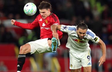 Leeds United stun Manchester United