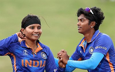 Harmanpreet, Pooja shine as India sweep SL