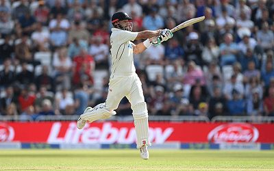 PICS: Mitchell makes a splash at Trent Bridge