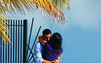 Romantic proposals: Over a game of rummy, he won her heart