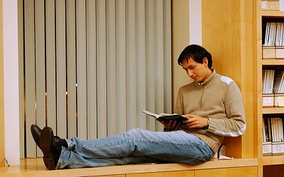 Study abroad tips: What's the best time to apply?