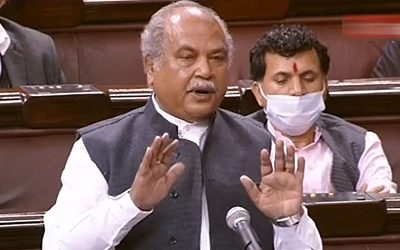 Govt defends farm laws in RS; Oppn demands fresh laws