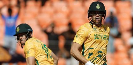 South Africa Survive Super Scare! The Key Moments...