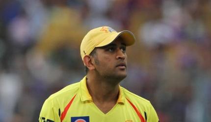 India lucky to have 'special leader' Dhoni: Moody