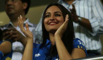 IPL: Sultry Sonakshi roots for Mumbai Indians