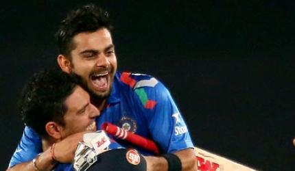 Kohli steers India to WT20 final with scintillating knock