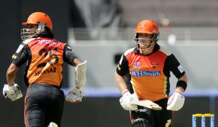 IPL PHOTOS: Finch, Warner help Hyderabad edge past Delhi