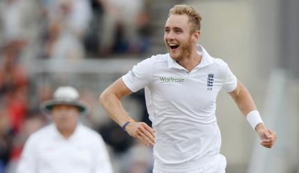 Broad to undergo knee surgery, sure to be fit for World Cup