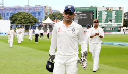 Dhoni's captaincy, wicketkeeping not up to Test standard: Brearley