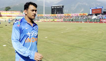 'Individually, Dhoni can't win you a World Cup'