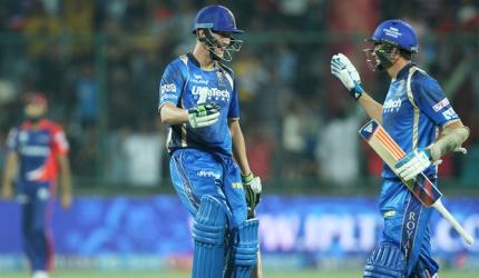 IPL PHOTOS: Delhi Daredevils lose way as Hooda sizzles for Royals