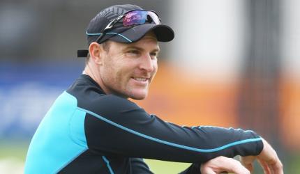 Confident New Zealand in the groove and unchanged for England