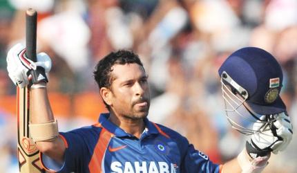 Happy coincidence: Tendulkar, Gayle double tons scored on same day