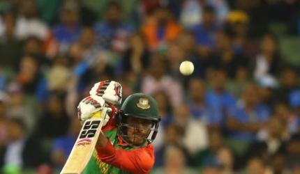 Bangladesh thump South Africa to level series at 1-1