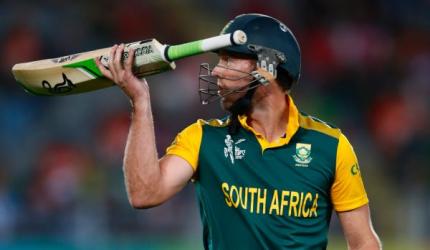 South Africa revive old doubts in defeat