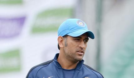 'It will be very hard for Team India to fill up Dhoni's shoes'