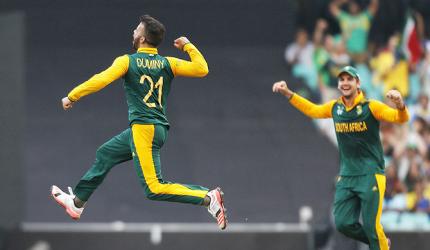 Duminy claims SA's first World Cup hat-trick