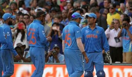 Pacers could have done slightly better: Dhoni